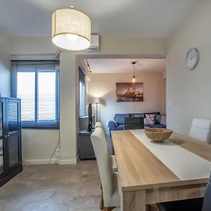 https://rosas-en-la-balconada.es-andalucia.com